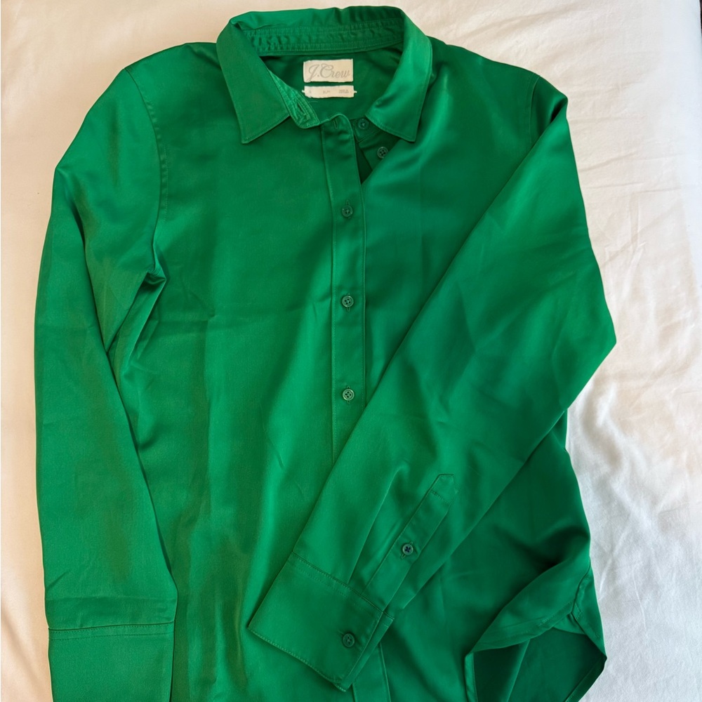 Women’s Slim Green Dress Shirt